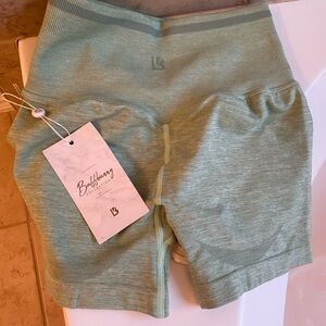 BuffBunny BBL seamless short XS sage